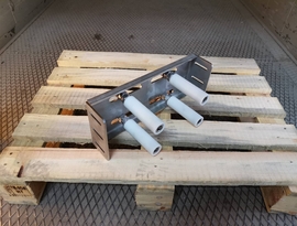 Horní vedení - detail součástky pro posuvnou hliníkovou bránu BIG BOSS od značky FL BRÁNY.