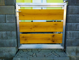 Hliníková vstupní branka s výplní, výrobce FL BRÁNY 