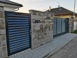 Hliníkové vstupní branky značky FL BRÁNY