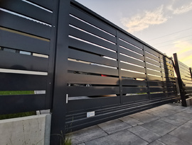 Automatická hliníková posuvná brána, plotová pole, branka, elektrický pohon. Zakázková výroba FL BRÁNY.