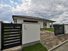 Automatická hliníková posuvná brána, plotová pole, branka, elektrický pohon. Zakázková výroba FL BRÁNY.