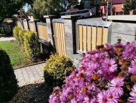 Hliníková posuvná brána značky FL BRÁNY 